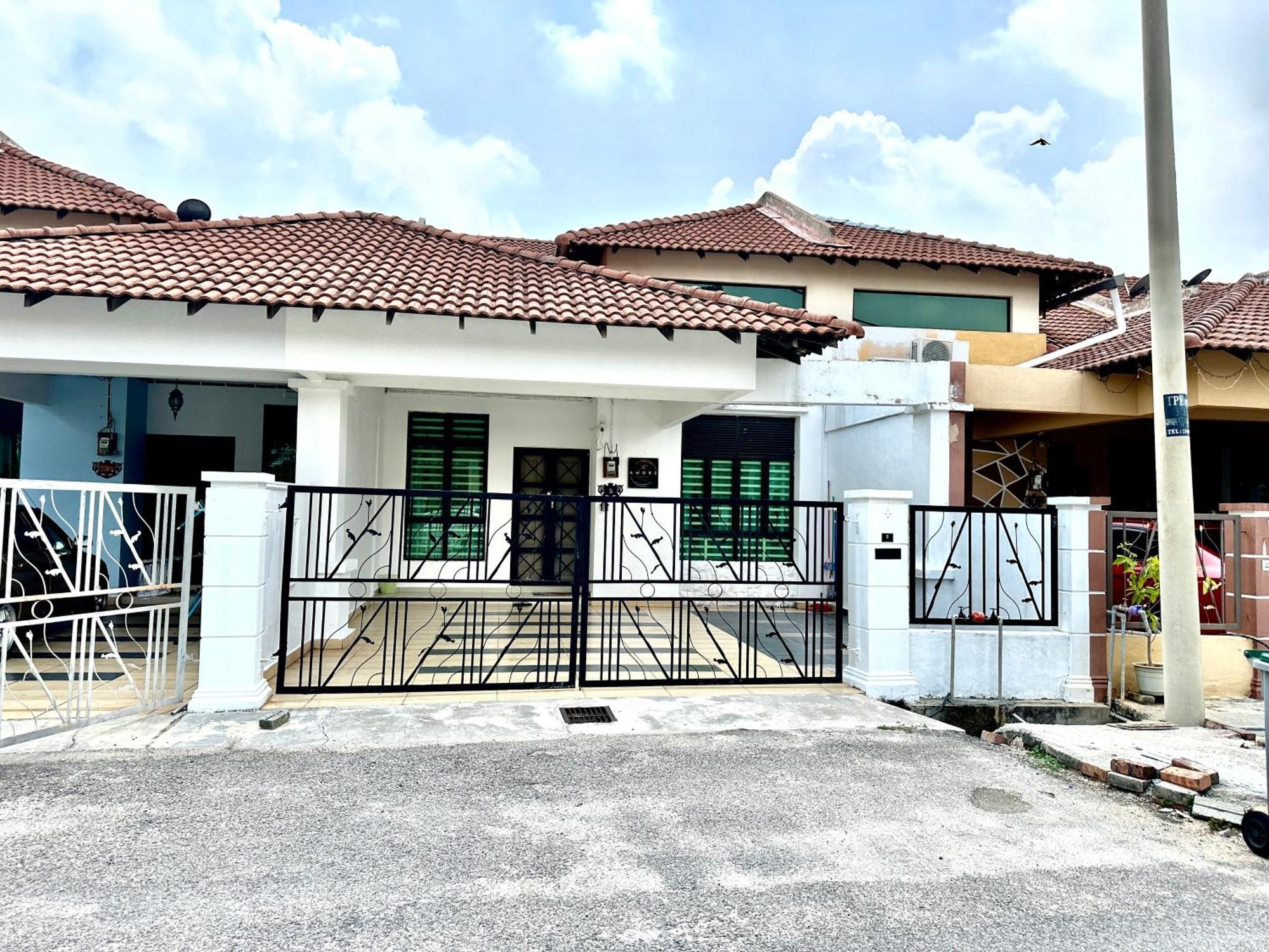 The Klebang, Holiday home